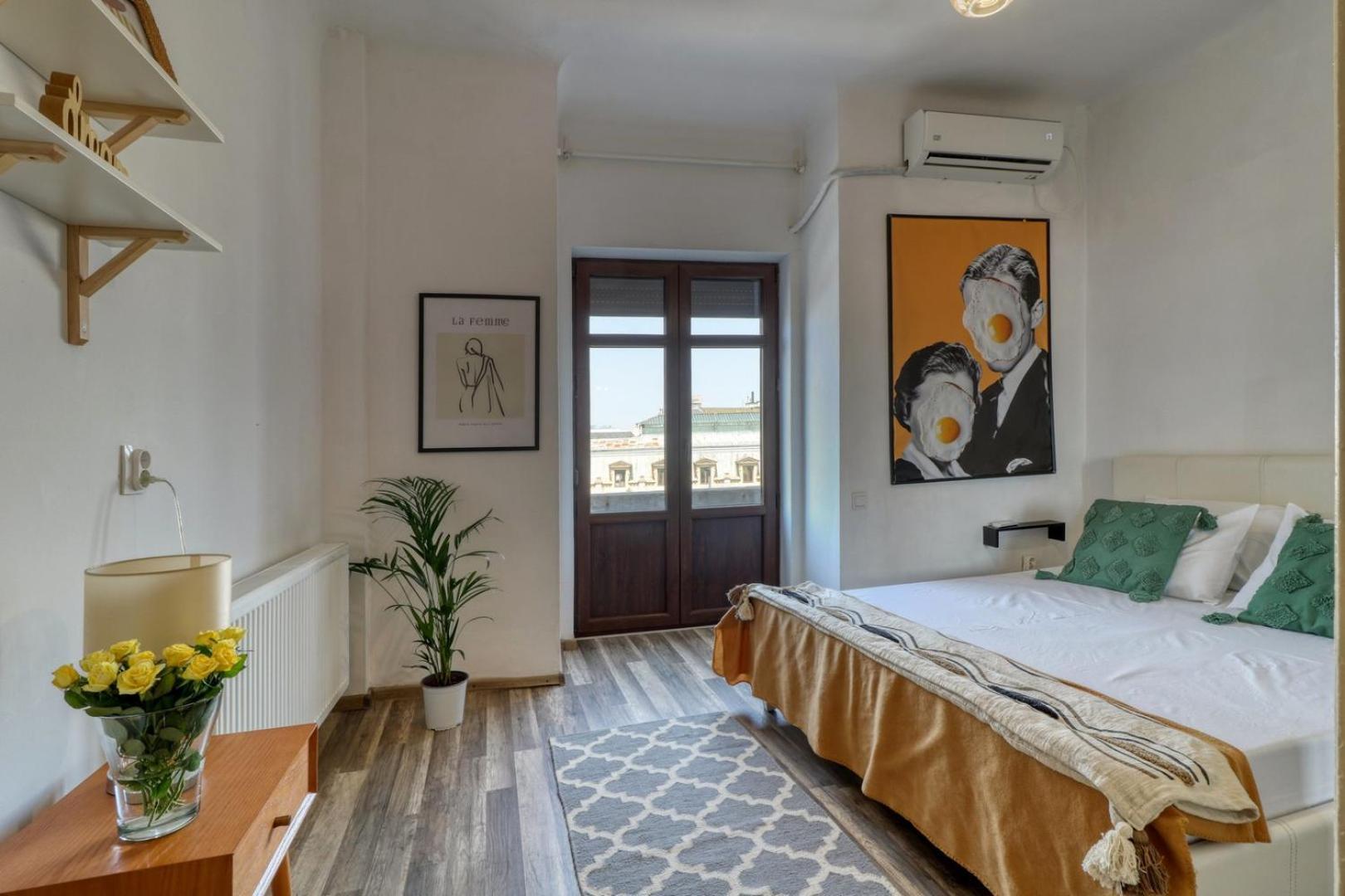 Central Charm Bucureşti Ngoại thất bức ảnh